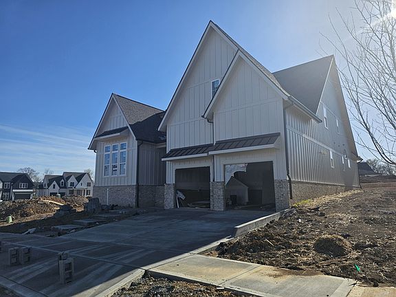 2nd image of 2911 Avenue Downs Dr Lot 233