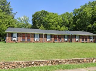 625 Taylor St #D, Eden, NC 27288