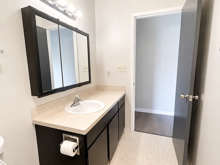 Eastside Apartments LLC — Photo 33