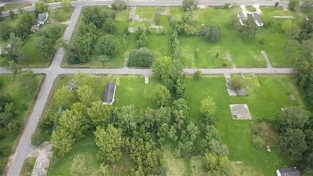 2nd image of 4106 Moss Ave