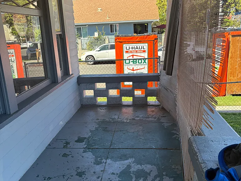 402 E 43rd Pl — Photo 18