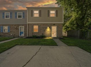 400 Longleaf Rd, Virginia Beach, VA 23454