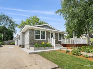 502 Plum St, Lake In The Hills, IL 60156