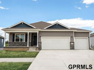 17030 Craig St, Bennington, NE 68007