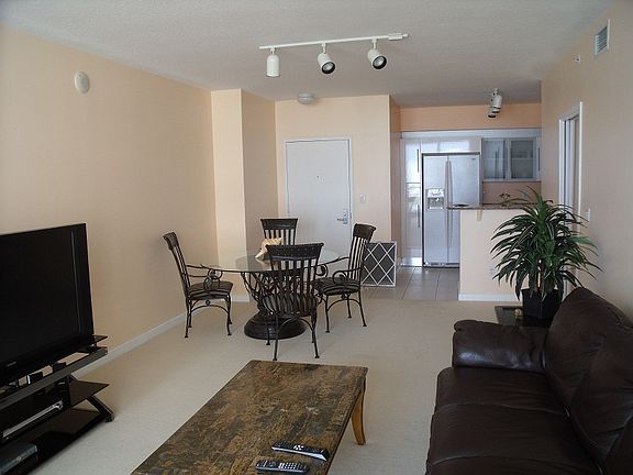3rd image of 325 S Biscayne Blvd APT 3014