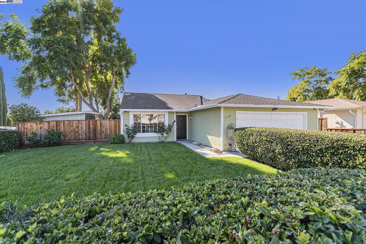 1139 Garber Pl photo 1