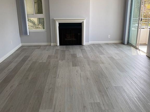 5th image of 6719 W 86th Pl APT 1