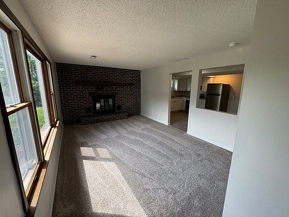 4th image of 1824 Crader Dr #B