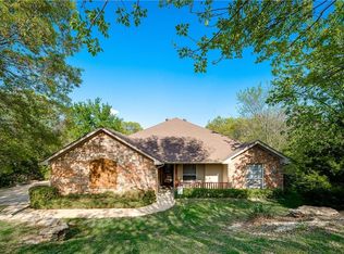 6324 Rainbow Trl, Fort Worth, TX 76135