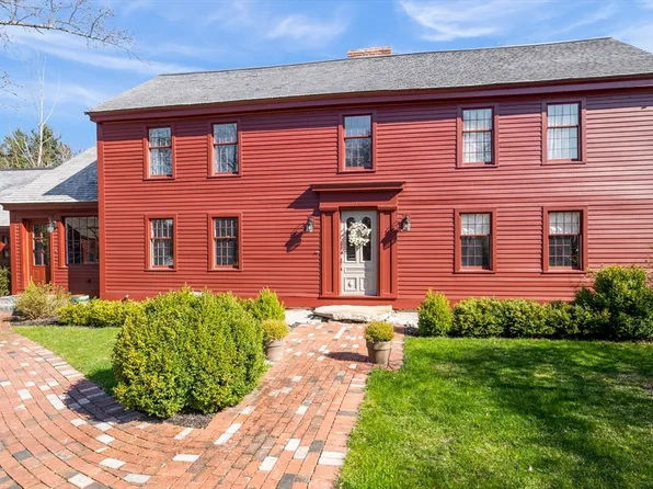 373 S Main St, Andover, MA 01810