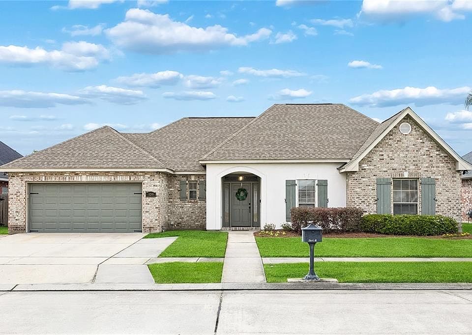 1st image of 128 Allison Dr