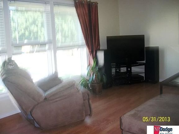 3rd image of 4847 S 107th St