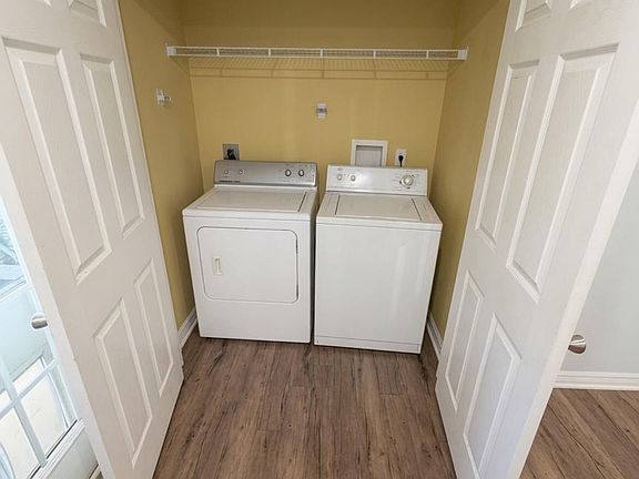 5th image of 110 Aaron Pl APT 207