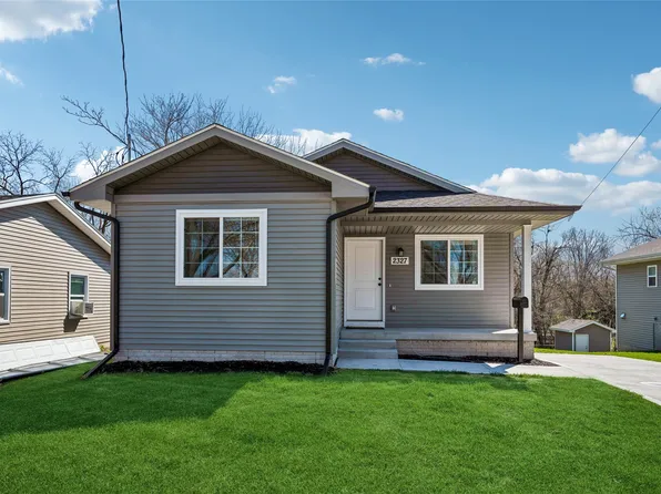 2327 SE 8th St, Des Moines, IA 50315