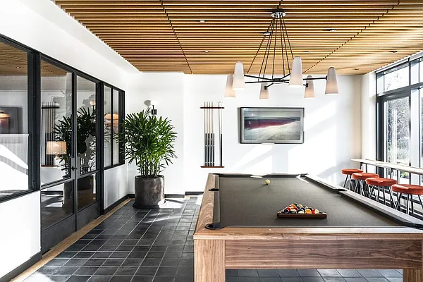 Rented by Brookfield (Funnel) | media 39