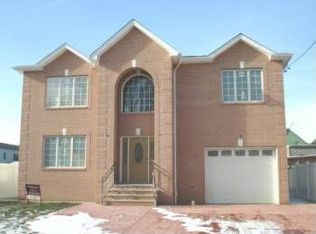 737 Minnie Pl, Secaucus, NJ 07094
