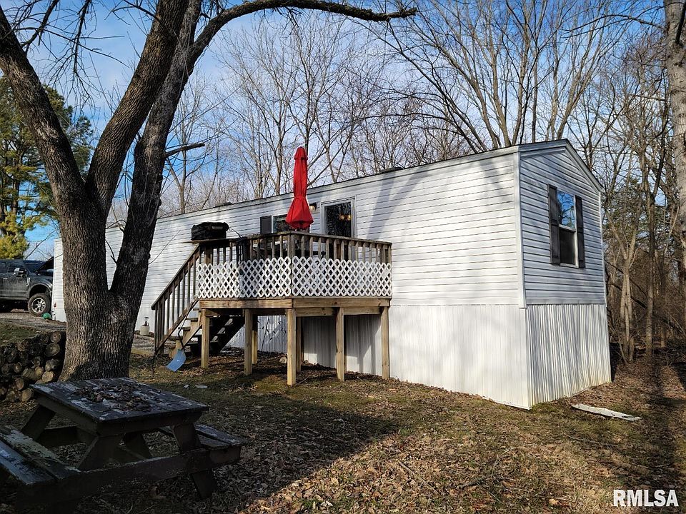 1st image of 210 Arrowhead Dr