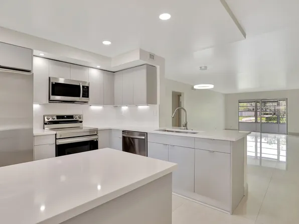 2501 Antigua Terrace #J1, Coconut Creek, FL 33066