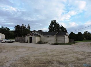 3045 Wilkins Rd, Swanton, OH 43558