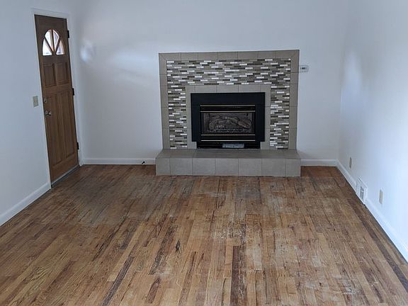 3rd image of 2216 S 8th St W