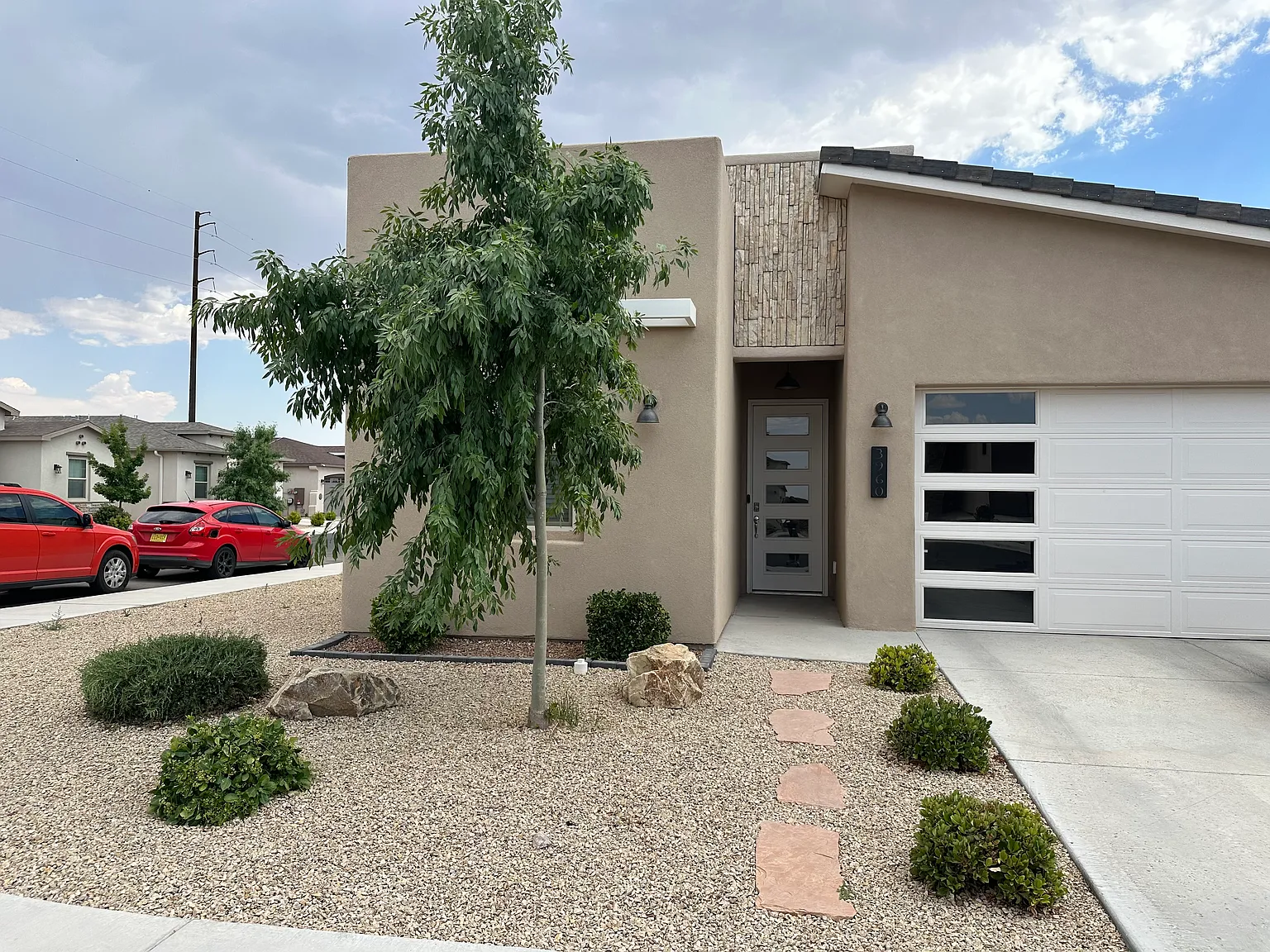 4 bed, 1980 sqft, $2,490 — Photo 1
