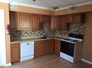 508 Shelby Ct, Sicklerville, NJ 08081