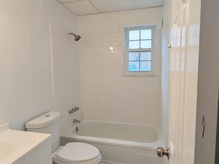 226 Sawmill Rd — Photo 8