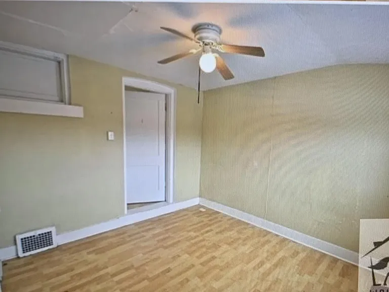 1470 S Edison St #2 — Photo 11