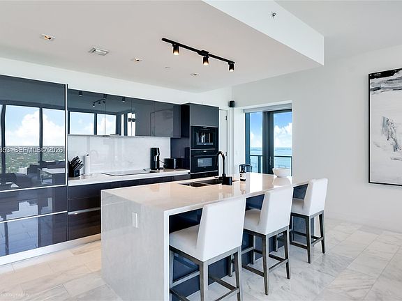 3rd image of 1451 Brickell Ave Unit 3703