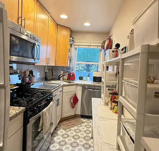 8705 Plymouth St — Photo 5