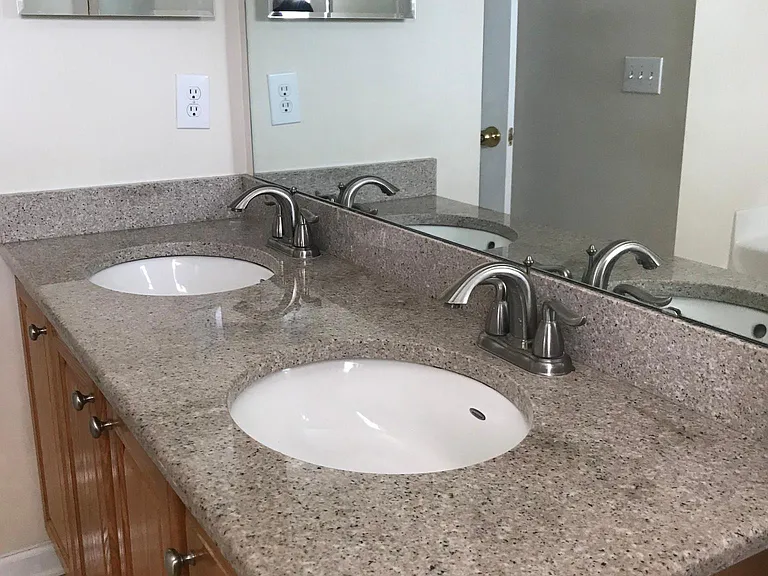 17515 Westmill Ln — Photo 18
