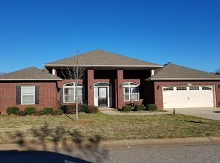 731 Misty Glen Ln, Roebuck, SC 29376