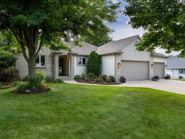 1234 Kerry Dr, Sun Prairie, WI 53590