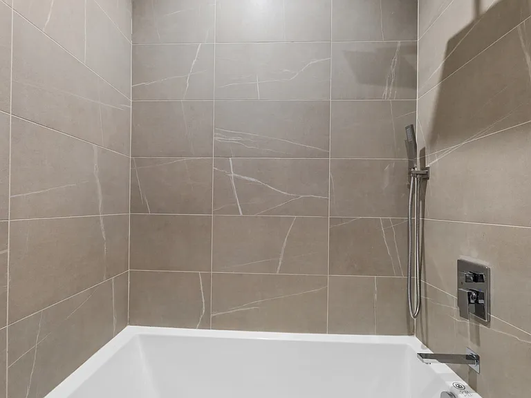 1225 River Rd #4D — Photo 31