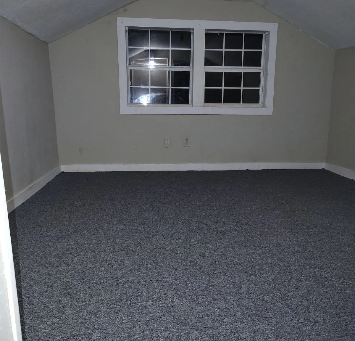 2 bed, $560 — Photo 2