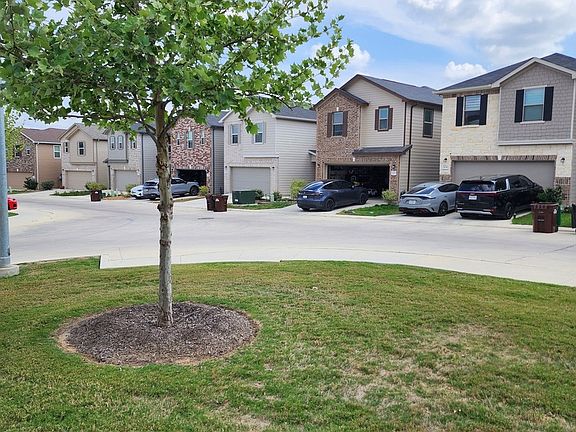 3rd image of 14839 Vance Jackson UNIT 601