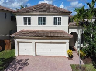 1464 NE 40th Rd, Homestead, FL 33033
