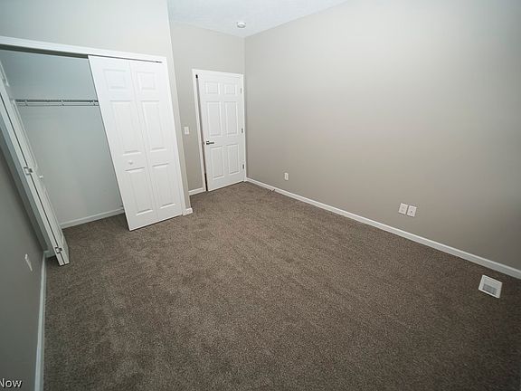 5th image of 5547 Beavercrest Dr #109