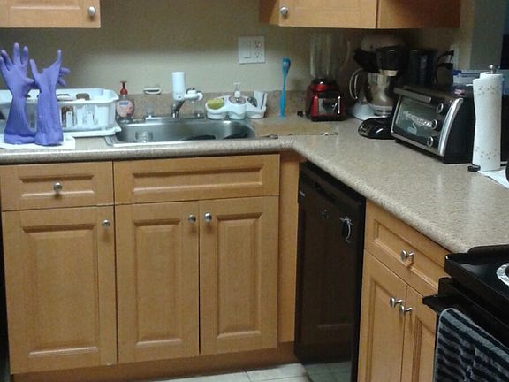 5th image of 5241 Geneva Way APT 101