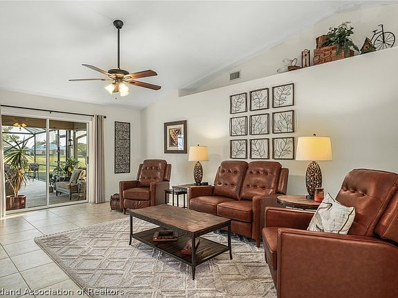 5th image of 6900 Kenwood Pl