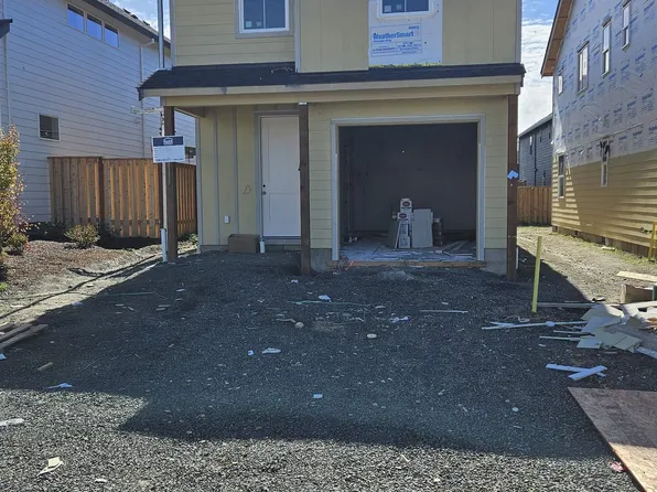 853 Chestnut Way, Silverton, OR 97381