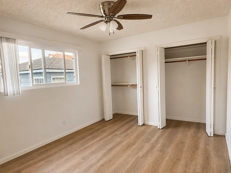 3726 Madison Ave #6 — Photo 5