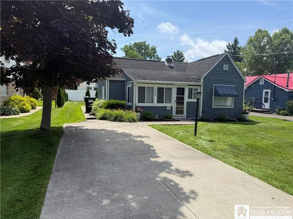3950 S Clifford Ave, Bemus Pt, NY 14712