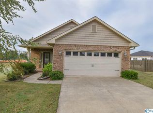 121 Diamond Head Cir, Meridianville, AL 35759