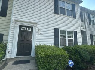 5633 Fieldcross Ct, Raleigh, NC 27610