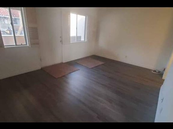 3rd image of 3645 Country Oaks Loop Unit B
