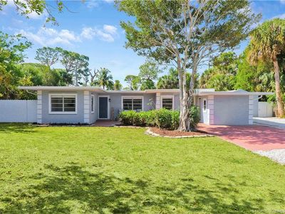 327 SW Dyer Dr, Stuart, FL, 34994
