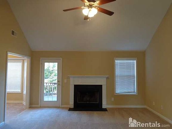 2nd image of 3503 Gambill Ln