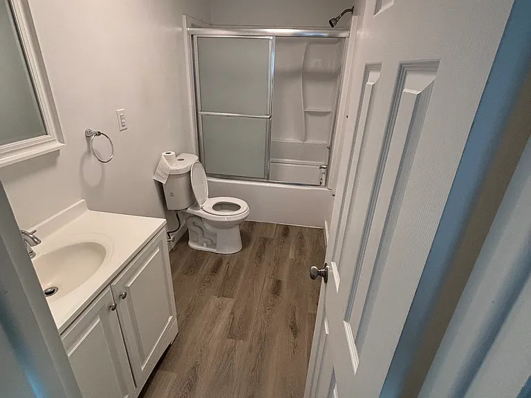 915 35th Avenue Ct #915 — Photo 5