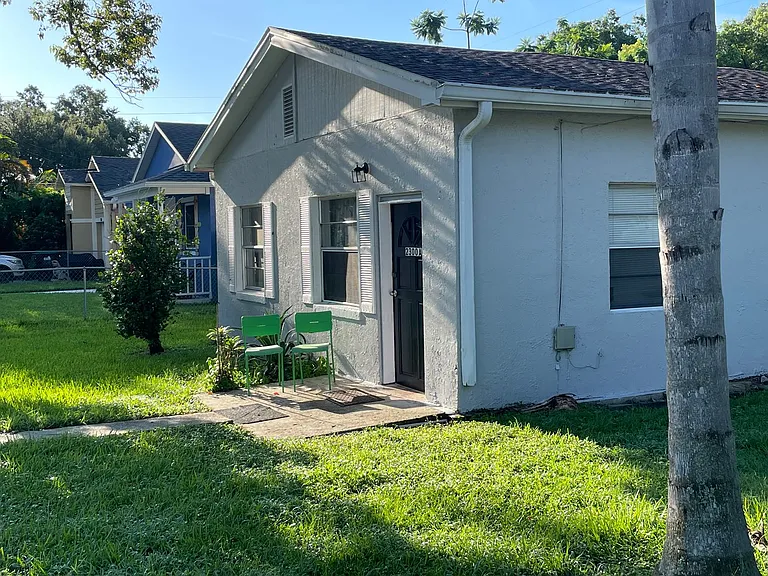 2300 E Crystal Lake Ave — Photo 16
